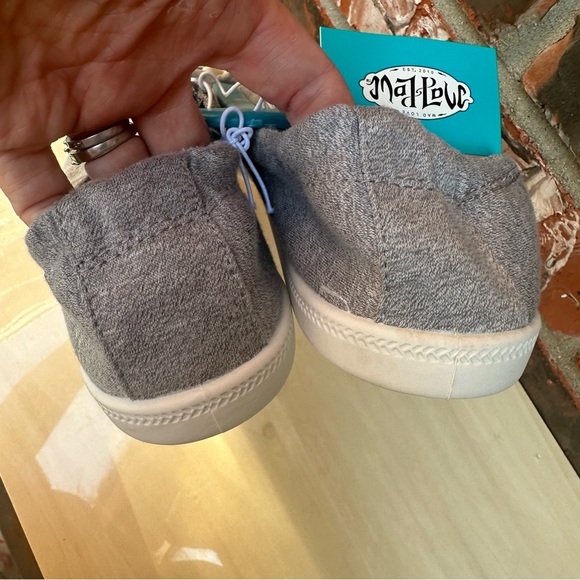 Mad Love “Lennie” Slip-On Canvas Sneakers (Heather Gray, Size 8, new with tags) - Picture 4 of 6